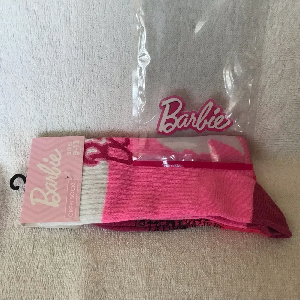 NWT Barbie crew socks size 9-13